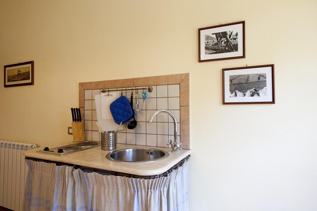 Monte Compatri Agriturismo Pantano Borghese מראה חיצוני תמונה