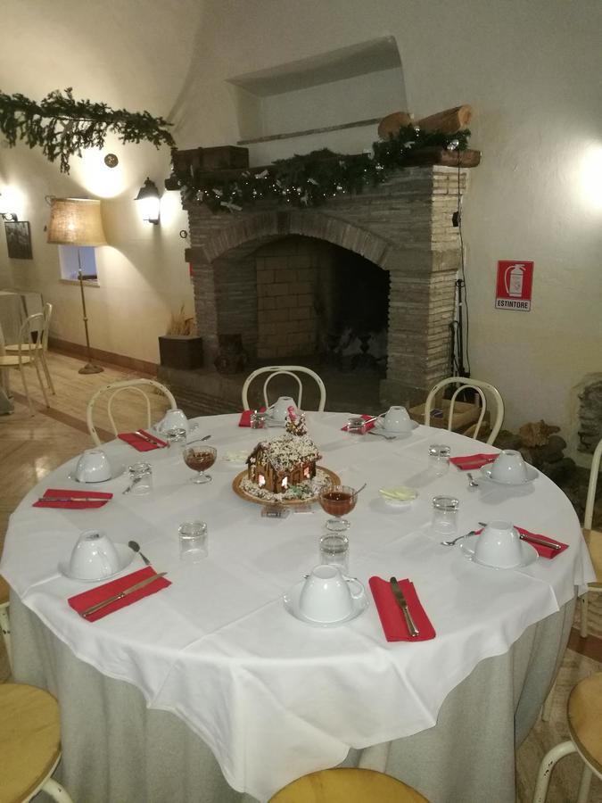Monte Compatri Agriturismo Pantano Borghese מראה חיצוני תמונה