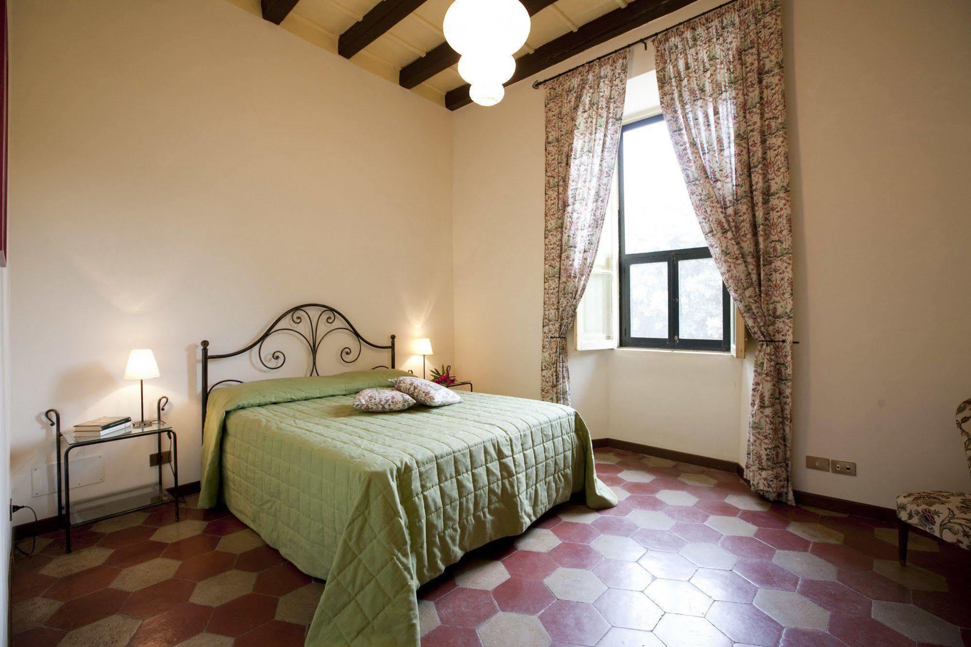 Monte Compatri Agriturismo Pantano Borghese מראה חיצוני תמונה